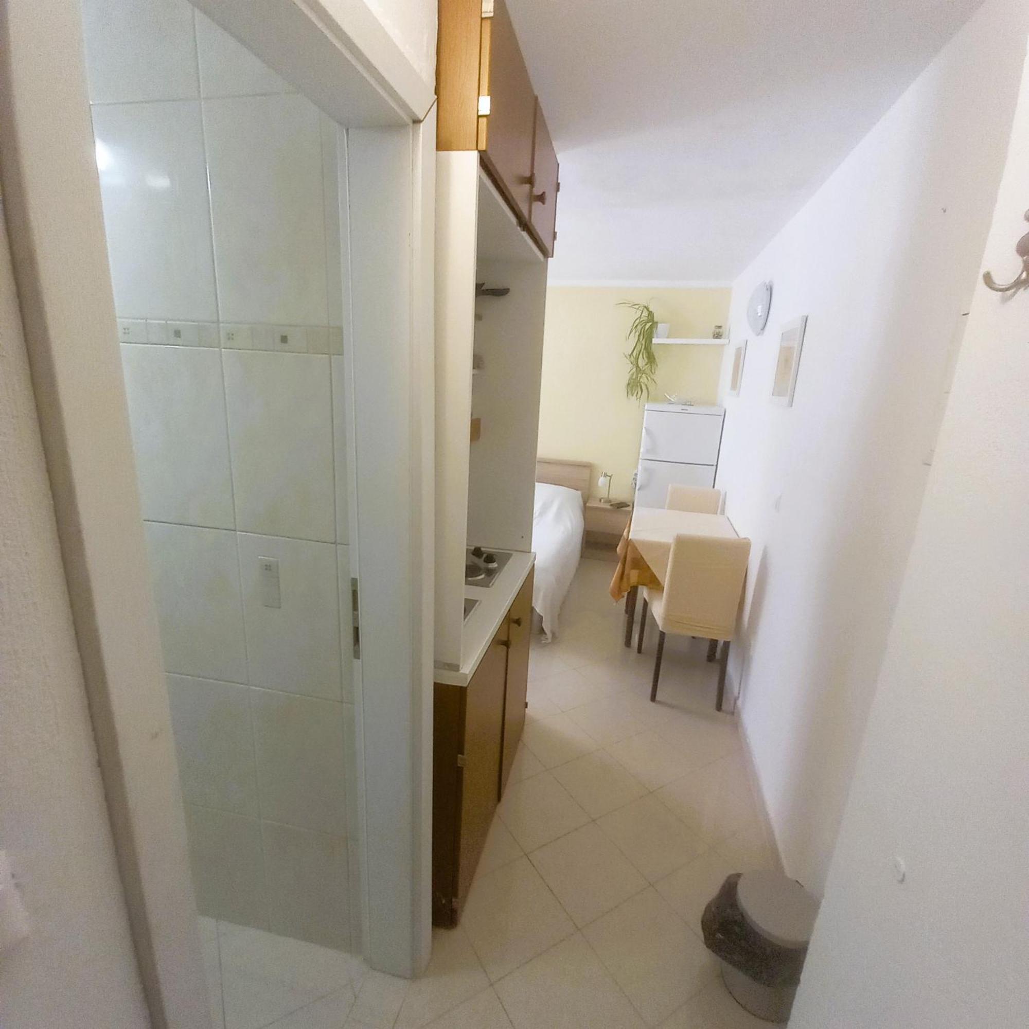 Apartment & Studio Elizabet Baška Pokoj fotografie
