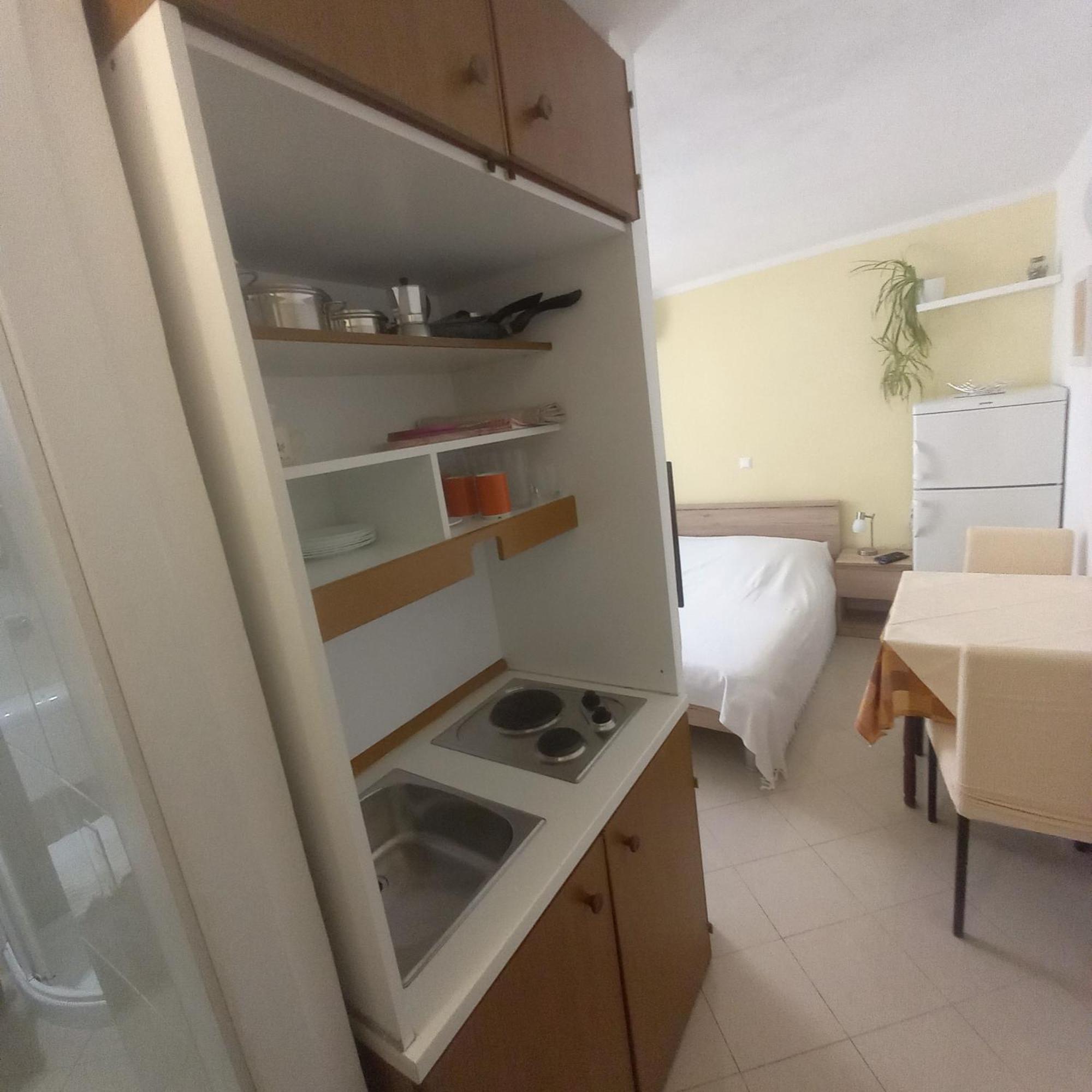 Apartment & Studio Elizabet Baška Pokoj fotografie